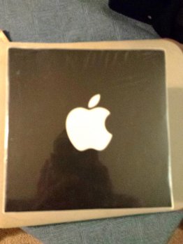 Apple Ipod 4th gen Classic 2nd Edition 60gb Photo - 5.jpg