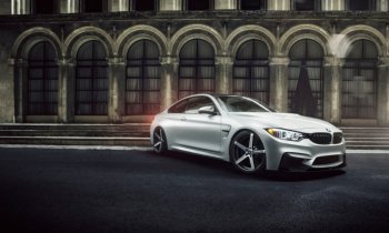 Bmw-F82-M4-Coupe-white-car-BMW-square-auto-wallpaper-694x417.jpg