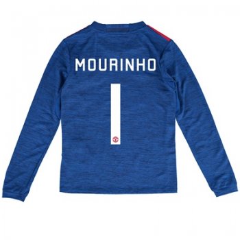 mufc-1025202.jpg