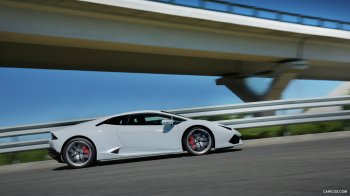 2015_lamborghini_huracan_53_1920x1080.jpg