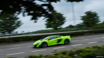 2016_mclaren_675lt_49_1920x1080.jpg