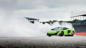 2016_mclaren_675lt_188_1920x1080.jpg