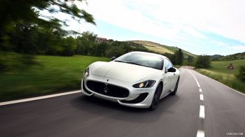 2013_maserati_granturismo_sport_33_1920x1080.jpg
