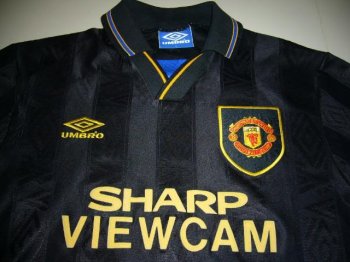 1993_95Away02.jpg