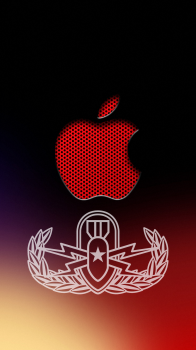 Apple EOD Senior Crab Badge.png