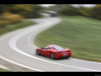 2009_ferrari_458_italia_51_1600x1200.jpg