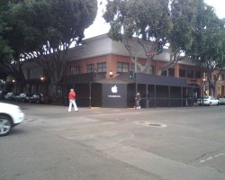 apple-store-1.jpg