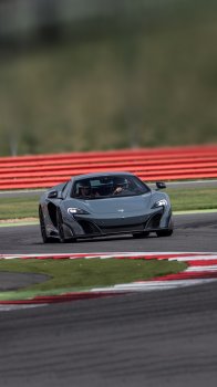 2016_mclaren_675lt_147_1600x1200.jpg