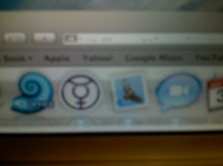 Notice the safari link area and the break of windows.JPG