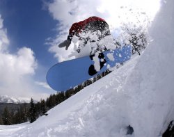 Snowboard-Flachau2007-Nadia_Jump_B1.jpg