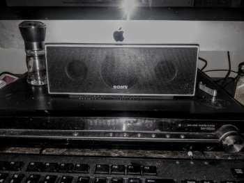 sony apple front speaker imac.jpg