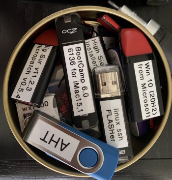 USB Sticks.jpg