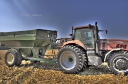 hannahs tractor_tonemapped.jpg