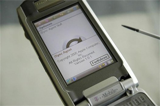 SE_P910i_iSync.jpg