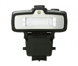 4805_SB-R200-Wireless-Speedlight_front.jpg