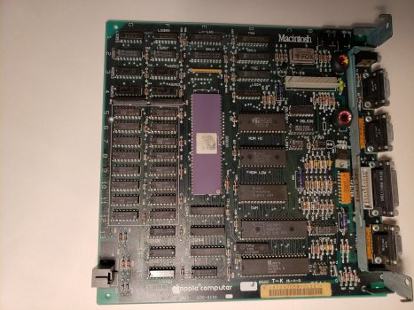 11_Mac128_Motherboard1.jpg