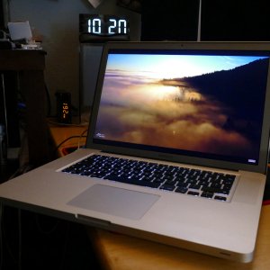 MBP 2010 with 2011 high res matte display.JPG