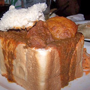 Quarter_Mutton_Bunny_Chow.jpg