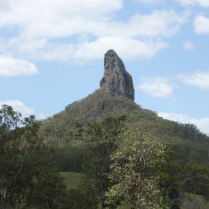 Mt Coonowrin.JPG