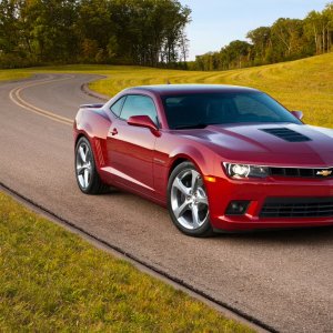 2014-chevrolet-camaro-photos-and-info-news-car-and-driver-photo-509771-s-original.jpg