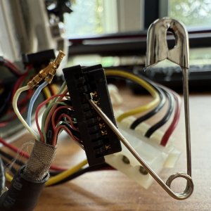 What I believe to be TMDS connector.jpeg