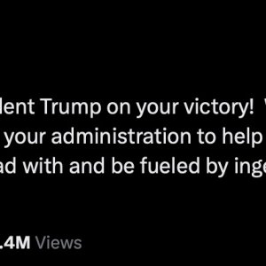 Tim Cook Gay and supports Trump.jpg