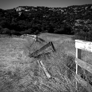 arena fence 1013 rw 8.29.22 xvbw3.jpg