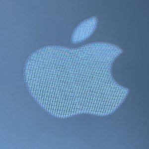 AAPL-logo_window-screen.jpg