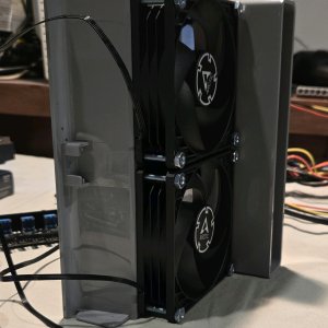 Arctic P9 Max Fans in Apple Intake Fan Housing.jpg
