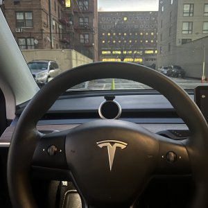 wireless charinging mount front.jpg