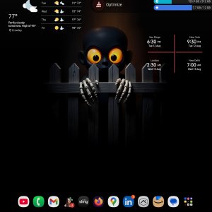 Screenshot_20250812_203058_One UI Home.jpg
