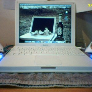 IBook CU.jpg