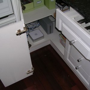 kitchen2.jpg