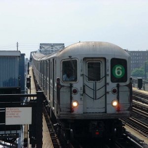 r62trainset-1.jpg