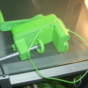 olpc_crank.jpg