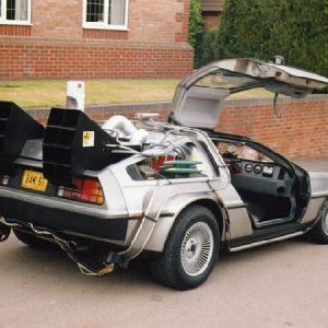 delorean.jpg