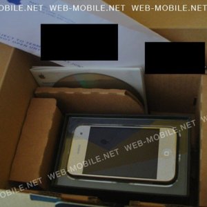 apple-iphone-v2-not-unboxed.jpg