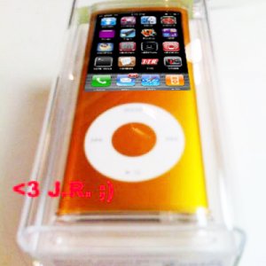 233313-ipod_nano_4g_spy1_400-3.jpg