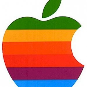 Apple Logo Rainbow.jpg