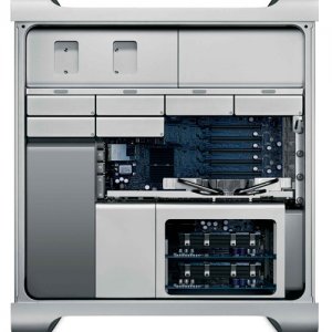 macpro_inside02.jpg