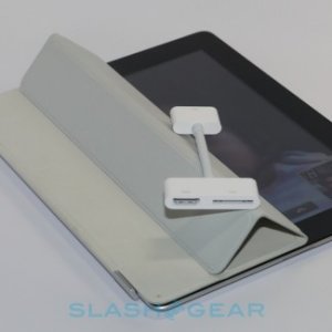 iPad2-accessories-1-SlashGear-580x325.jpg