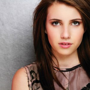 emma_roberts_photos-2560x1600.jpg