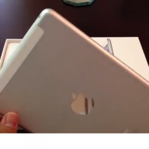 ipad mini lte white - back.png