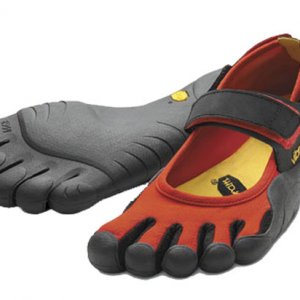 barefoot-running-shoes.jpg