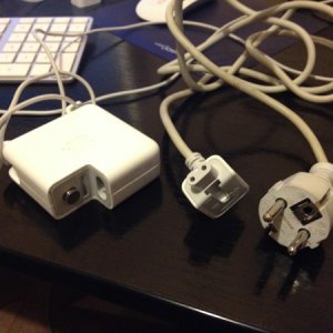 powerbook-charger.jpg