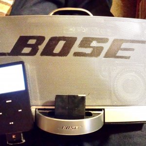 Bose and Ipod 5th - 3.jpg