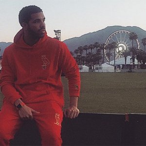 12481-6380-150410-Drake-l.jpg