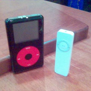 iPod Shuffle beside U2 iPod.jpg