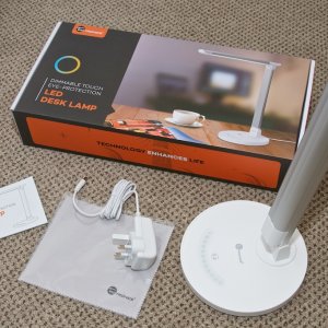 Taotronics E5 LED Lamp 4.jpg