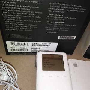 iPod w box back.jpg